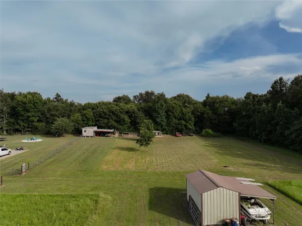 $535,000 | 27985 Fm 831, Oakwood, TX 75855