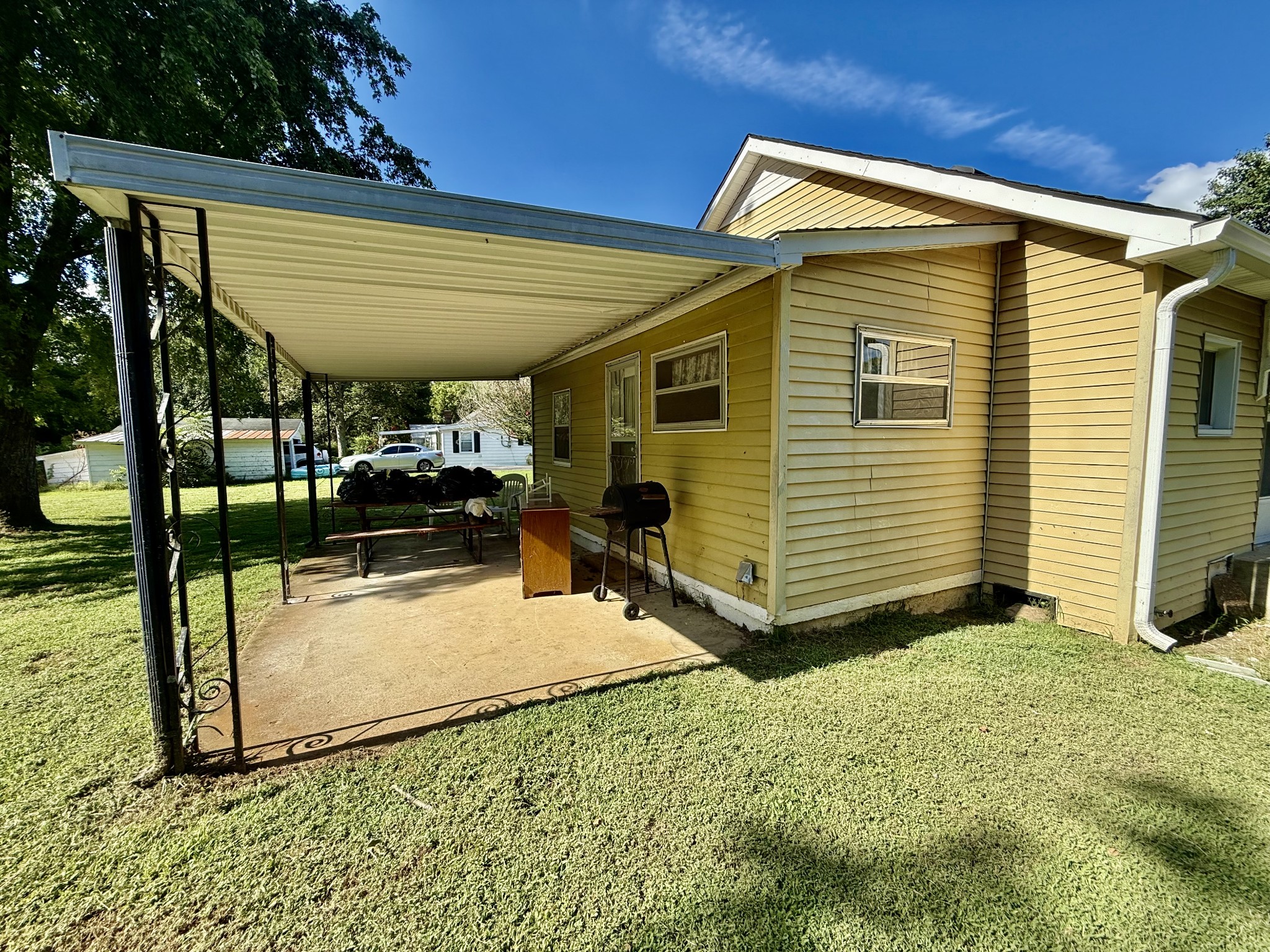 321 Spring Street Wartrace, TN 37183 - Photo 3 of 3 Gallery Image 3