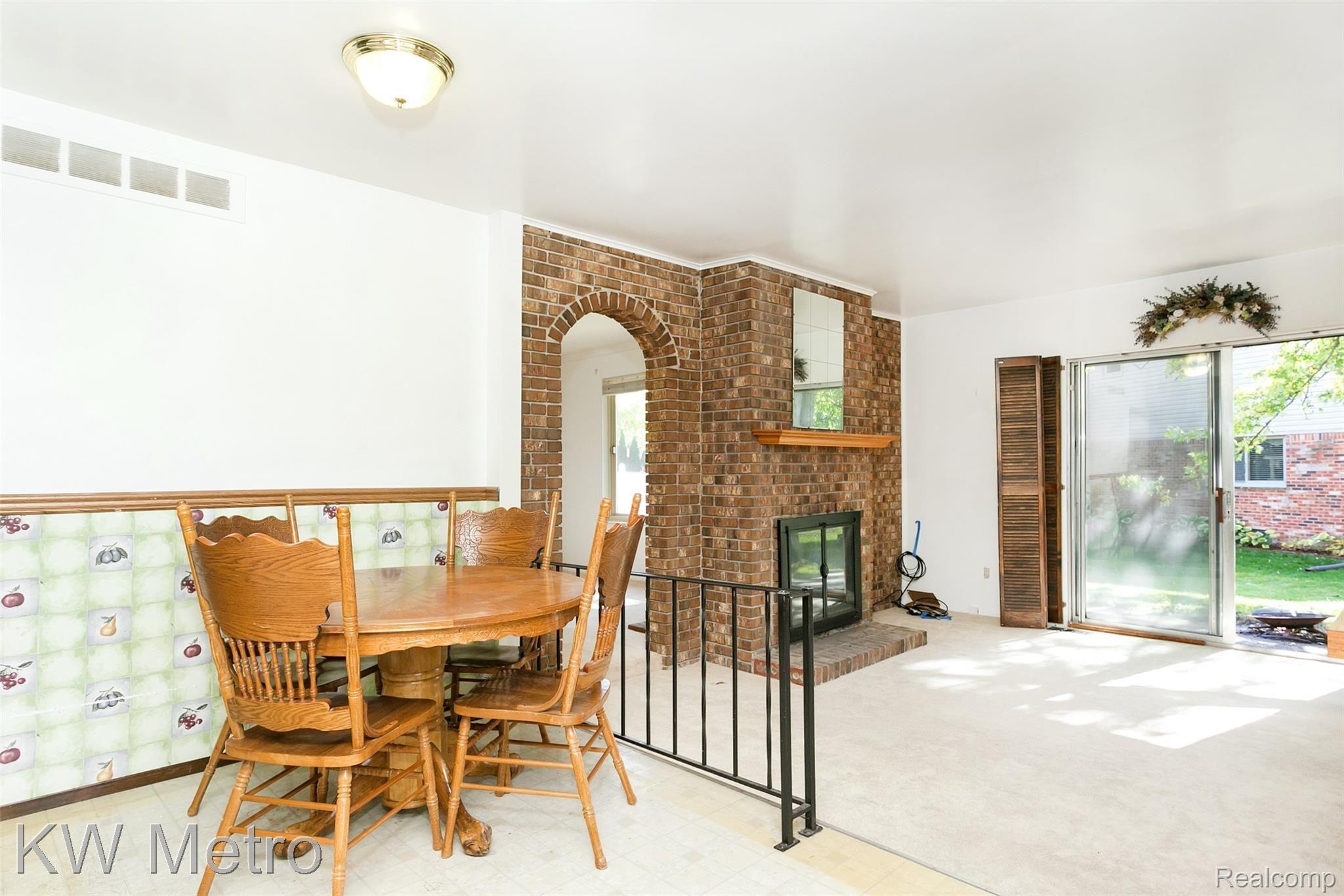 6476 Raintree Court Canton, MI 48187 - Photo 13 of 32 Raintree-13.jpg