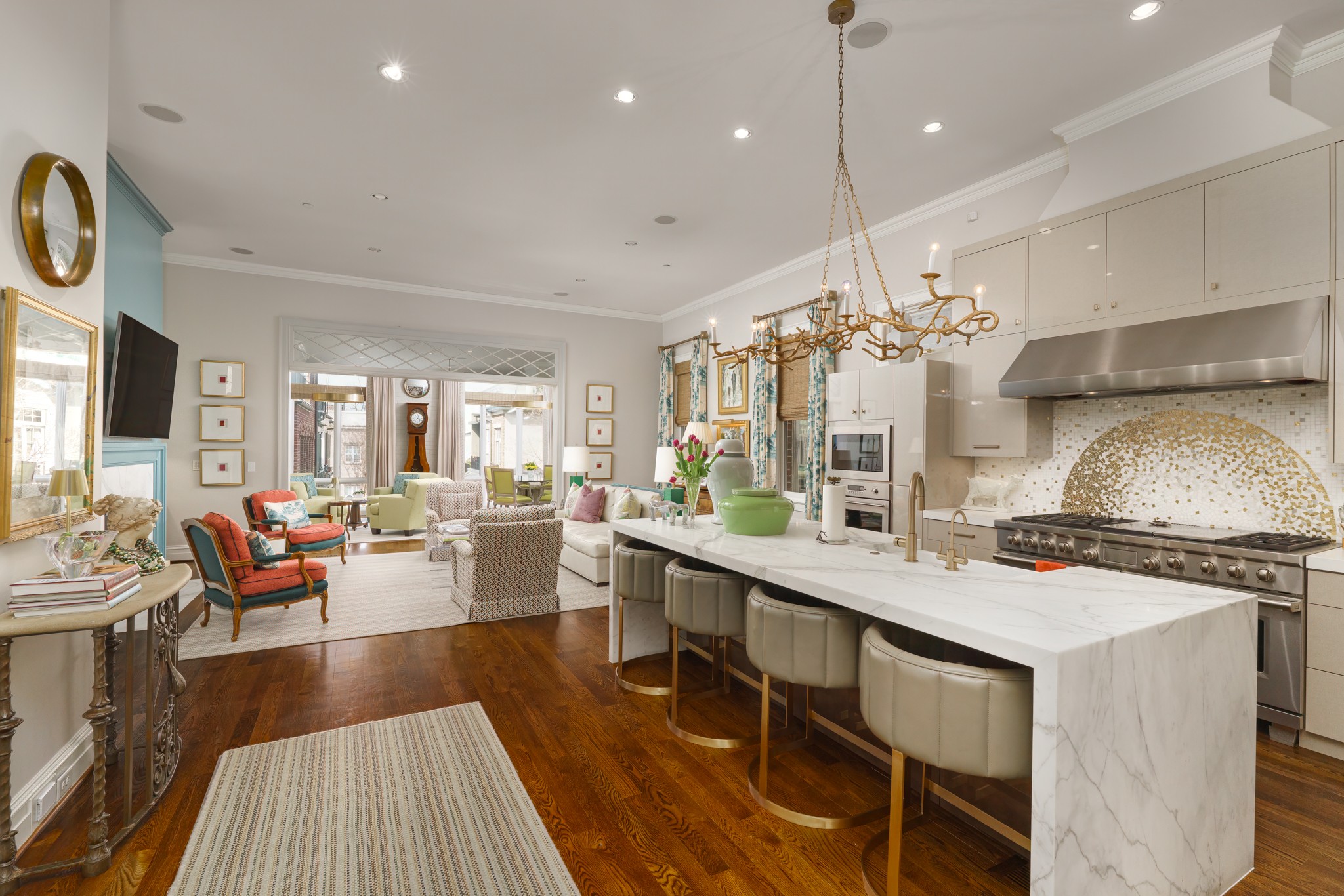116 Church Street Franklin, TN 37064 - Photo 11 of 34 a large kitchen with a table and chairs