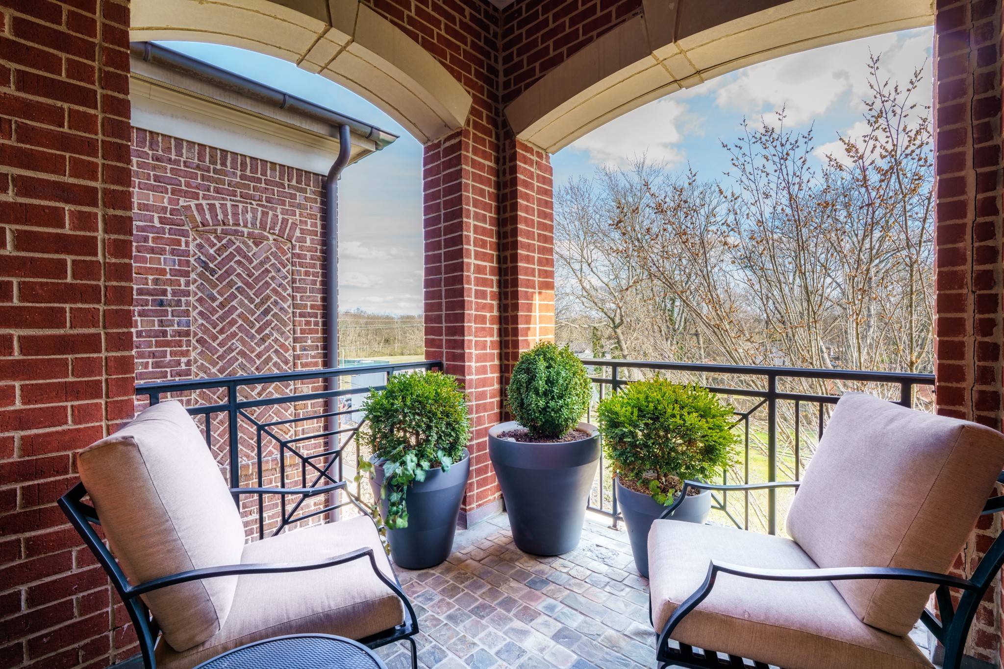 116 Church Street Franklin, TN 37064 - Photo 26 of 34 a view of a chairs and table in the balcony