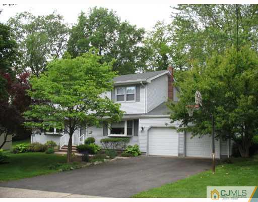 47 Clearview Road East Brunswick, NJ 08816 - Photo 1 of 10 Gallery Image 1