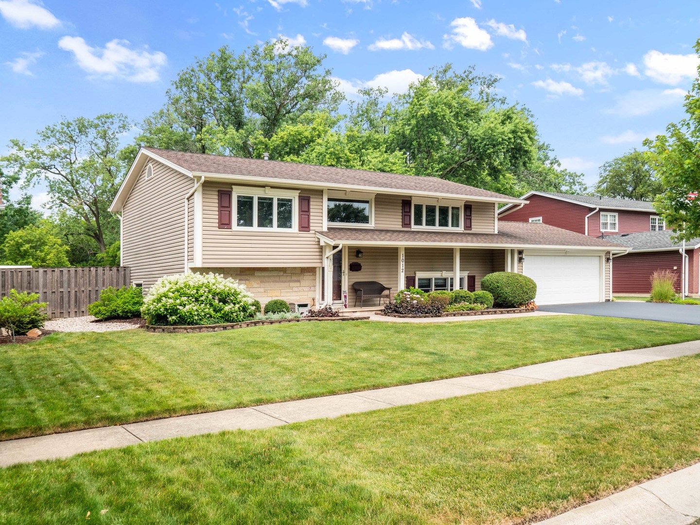 1012 Cheltenham Road Elk Grove Village, IL 60007 - Photo 1 of 50 Gallery Image 1