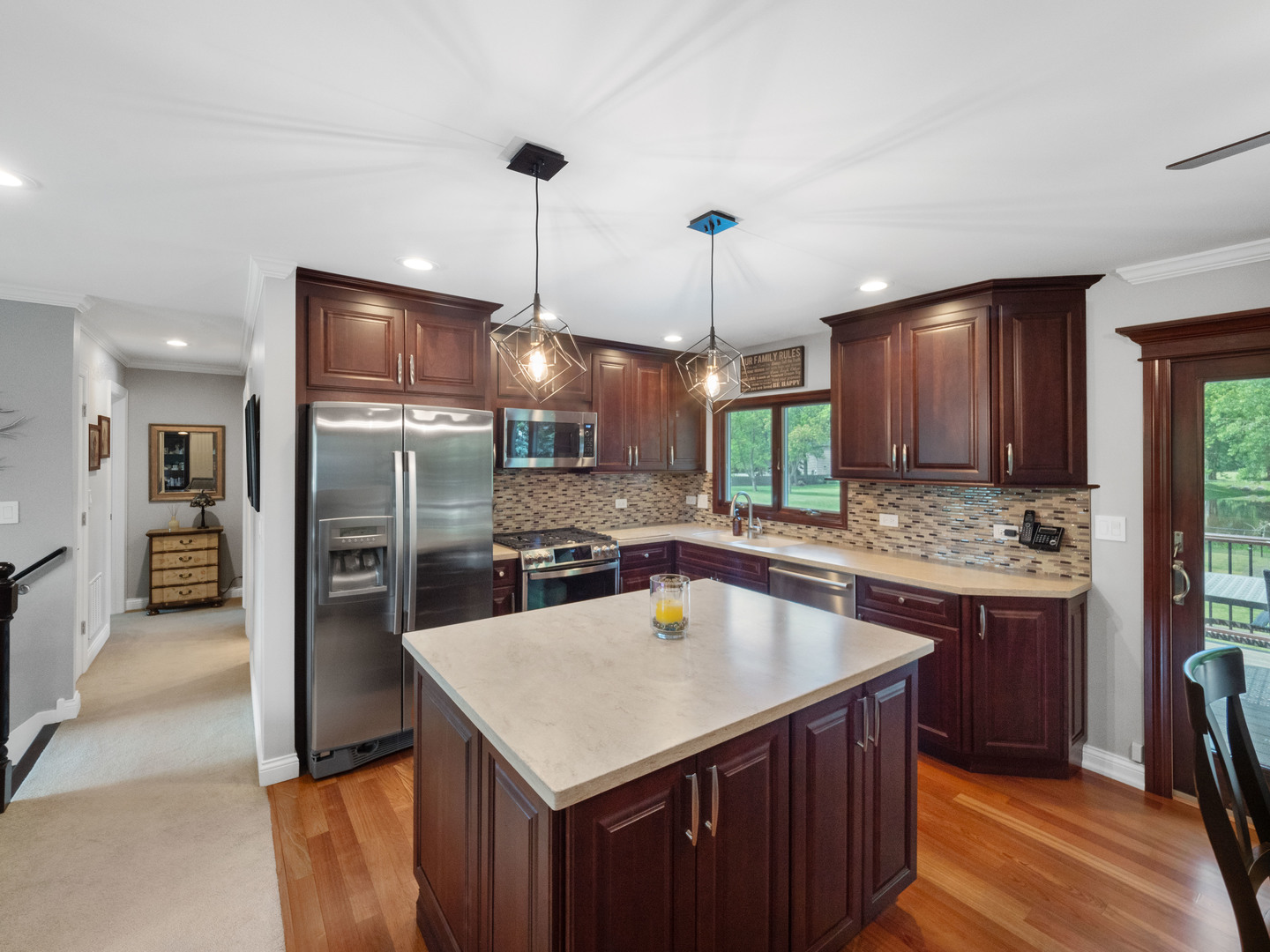 1012 Cheltenham Road Elk Grove Village, IL 60007 - Photo 15 of 50 Gallery Image 15