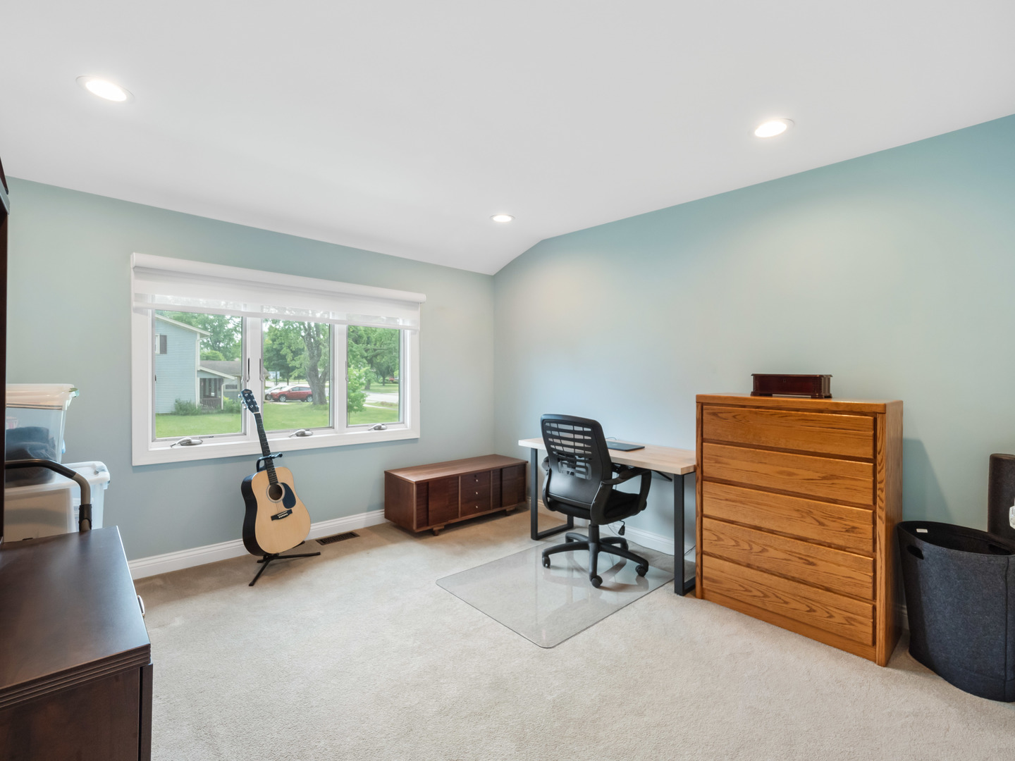 1012 Cheltenham Road Elk Grove Village, IL 60007 - Photo 19 of 50 Gallery Image 19