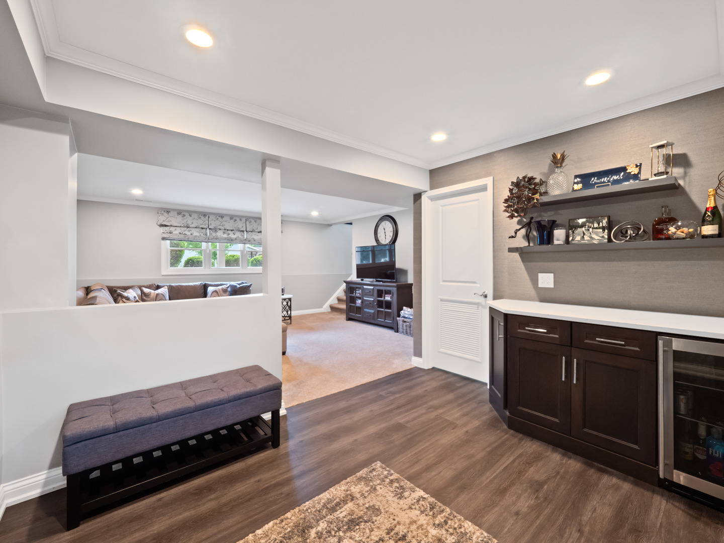 1012 Cheltenham Road Elk Grove Village, IL 60007 - Photo 24 of 50 Gallery Image 24