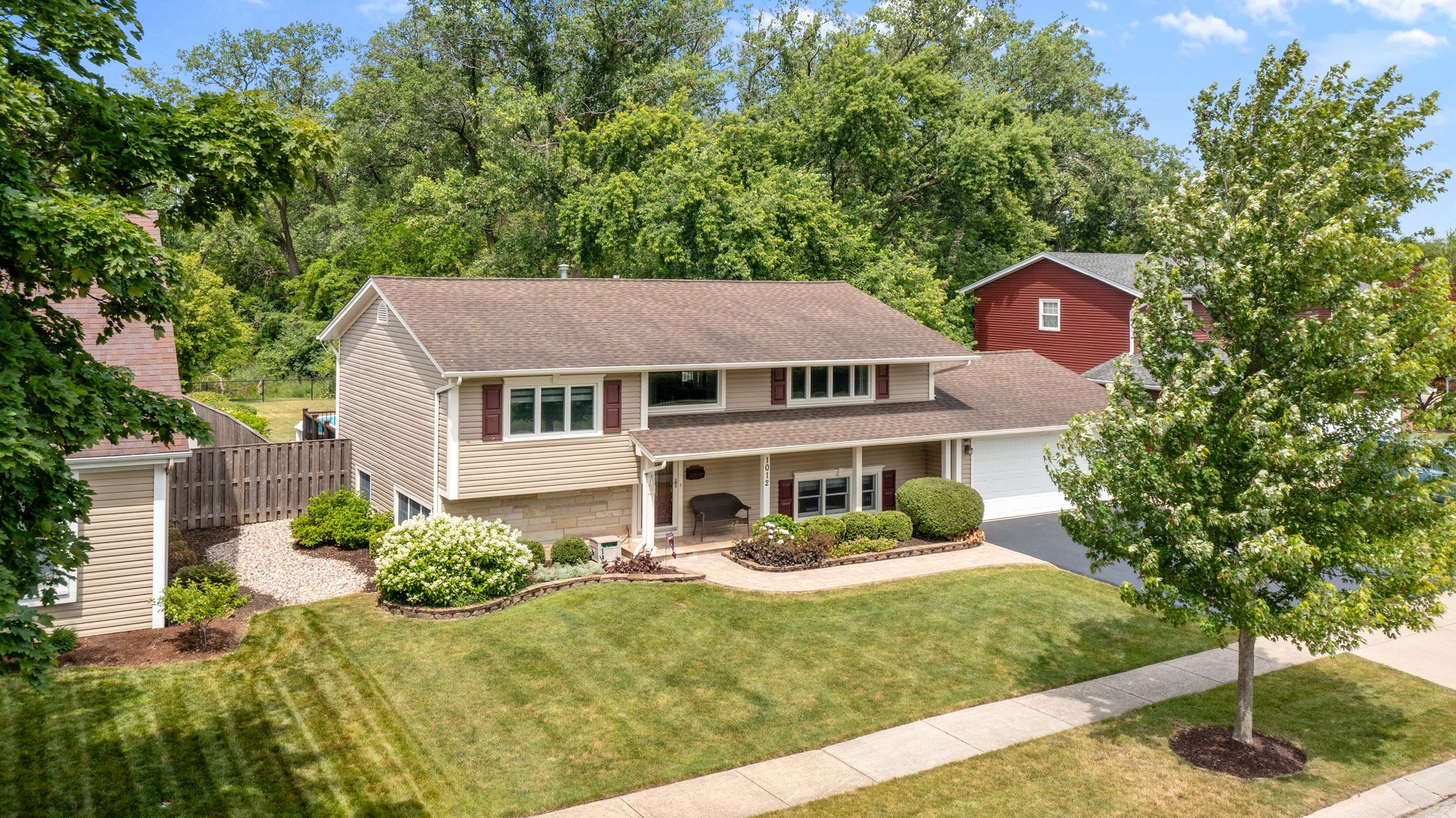 1012 Cheltenham Road Elk Grove Village, IL 60007 - Photo 3 of 50 Gallery Image 3