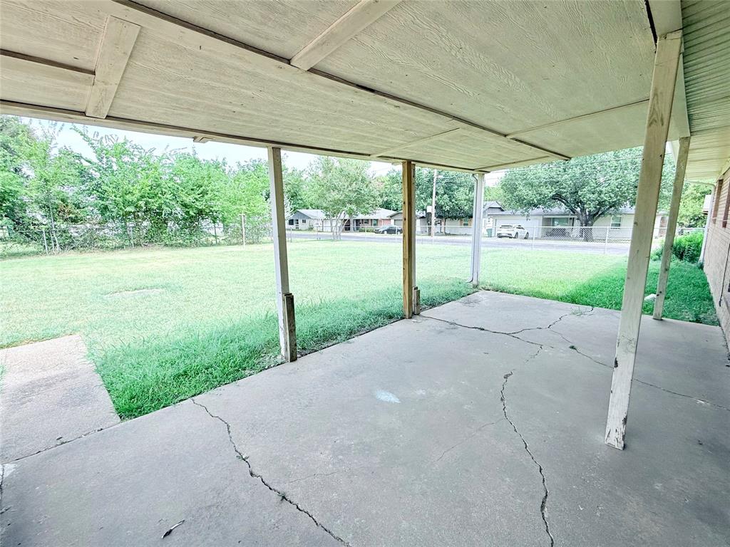 401 West Lamberth Road Sherman, TX 75092 - Photo 21 of 23 Gallery Image 21