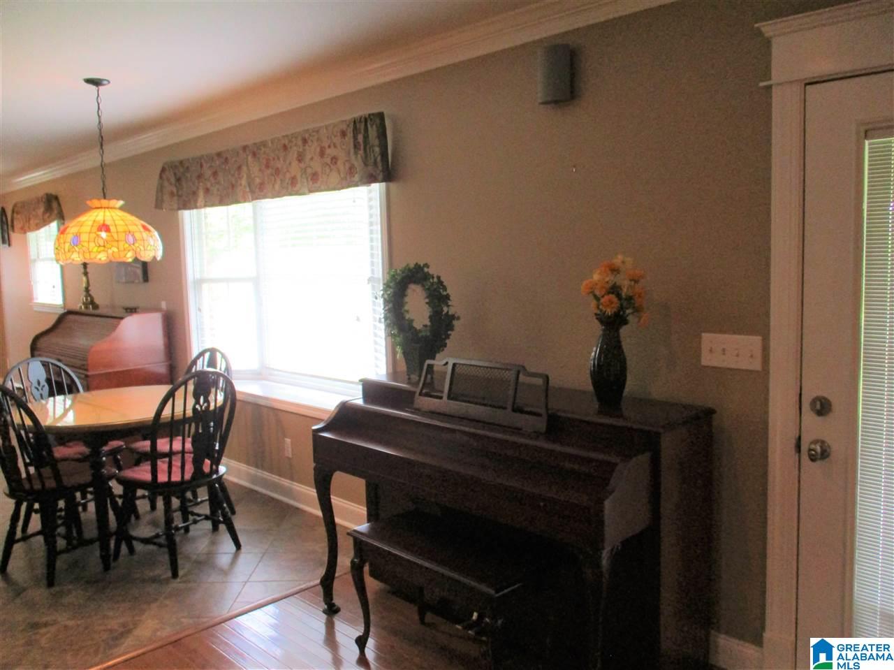 903 Ron Avenue Boaz, AL 35956 - Photo 11 of 49