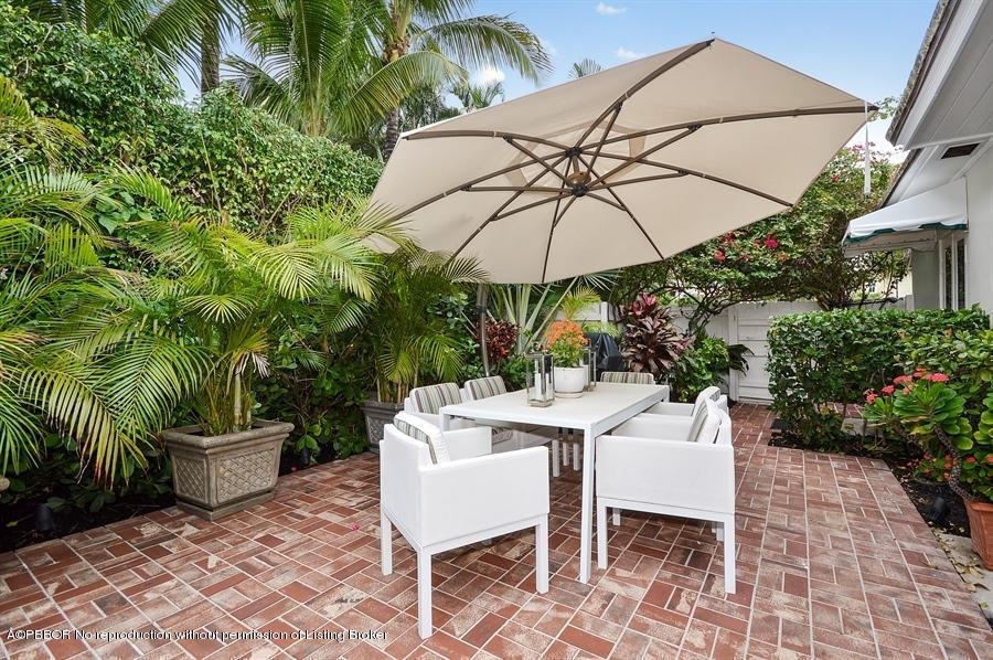 224 Valencia Road West Palm Beach, FL 33401 - Photo 15 of 20 20141210222209543567000000-o