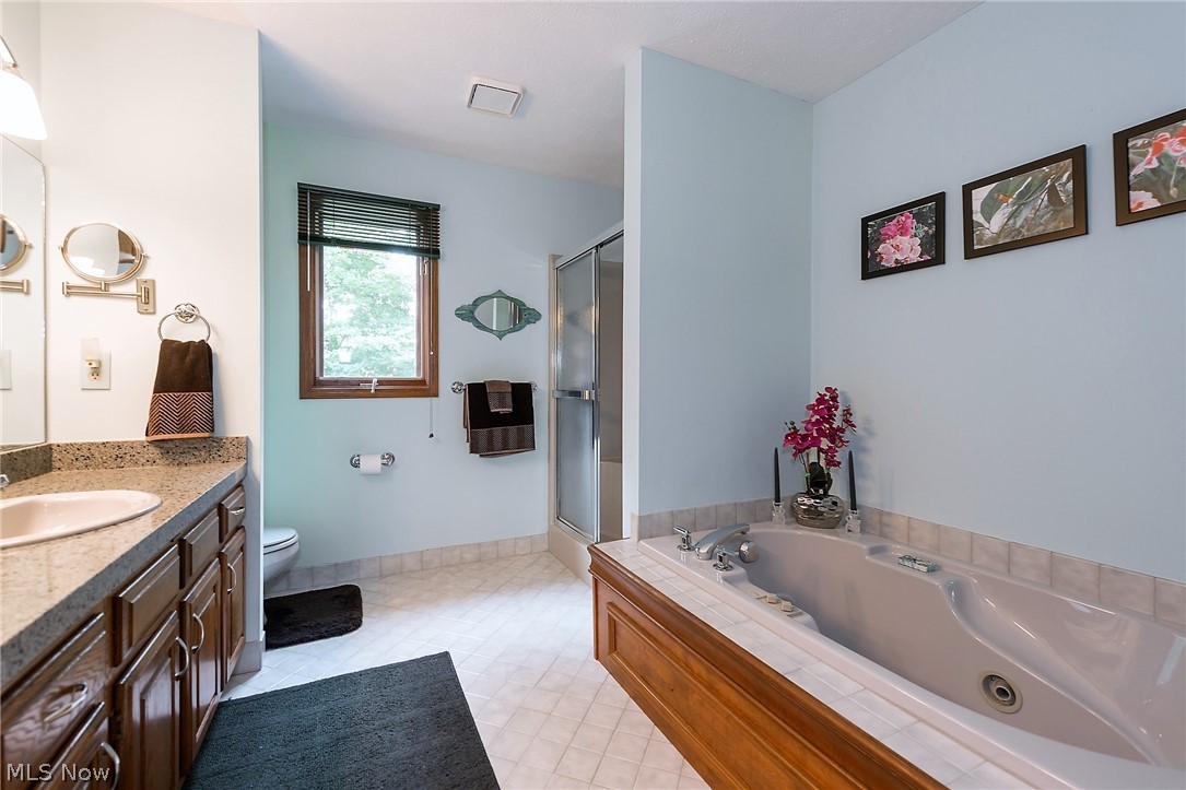 6308 Coldstream Road Highland Heights, OH 44143 - Photo 15 of 26