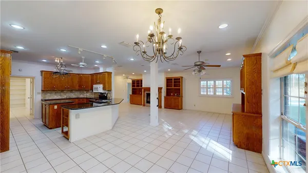 $499,000 | 234 Lakeview Drive, Victoria, TX 77905