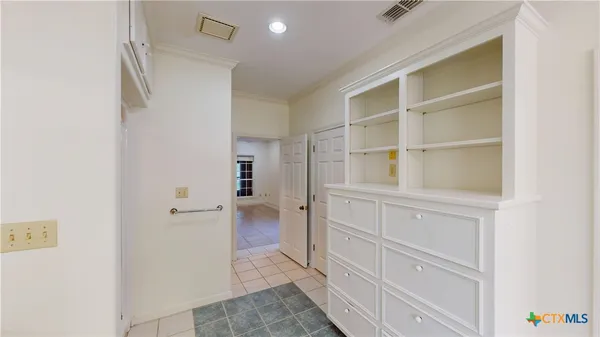 $499,000 | 234 Lakeview Drive, Victoria, TX 77905
