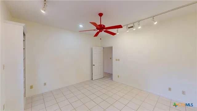 $540,000 | 234 Lakeview Drive, Victoria, TX 77905