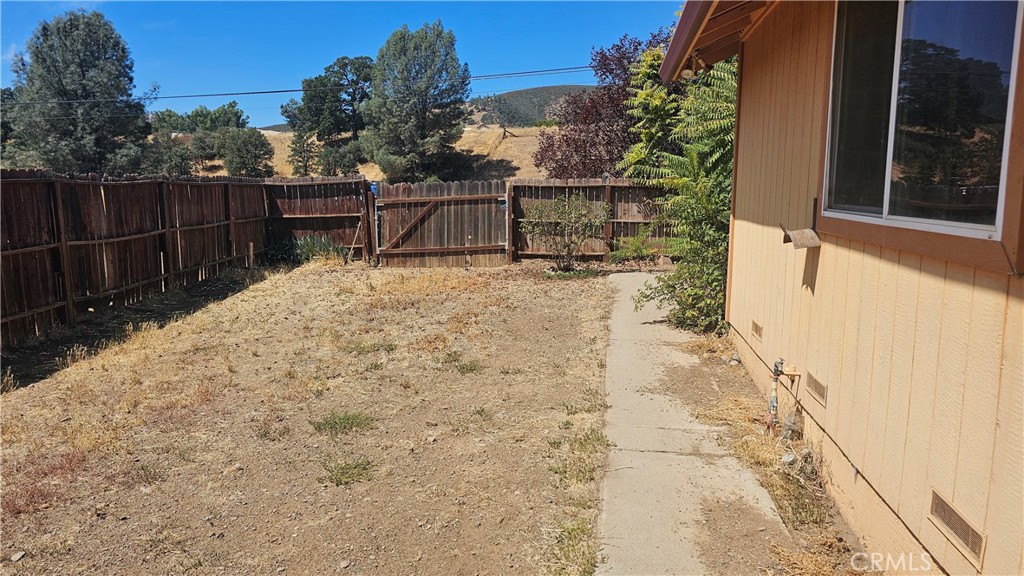 2240 Spring Valley Road Clearlake Oaks, CA 95423 - Photo 23 of 26 Gallery Image 23