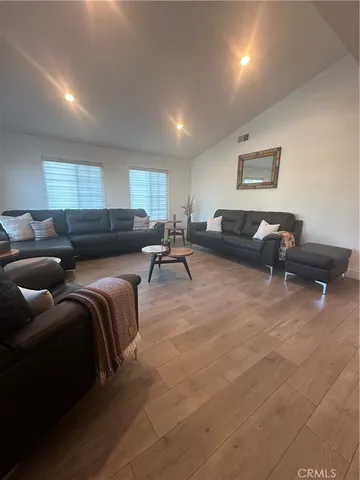 $3,550 | 29 Woodleaf, Irvine, CA 92614