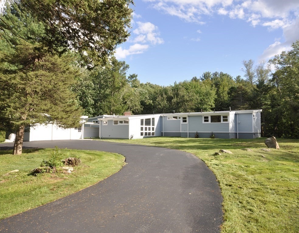 115-0 Trapelo Road Lincoln, MA 01773 - Photo 19 of 40