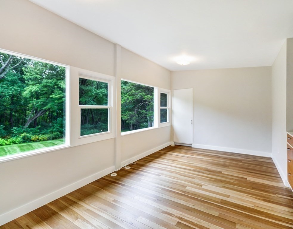 115-0 Trapelo Road Lincoln, MA 01773 - Photo 30 of 40