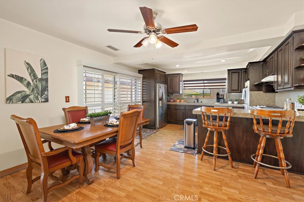 420 West Tichenor Street Compton, CA 90220 - Photo 14 of 53