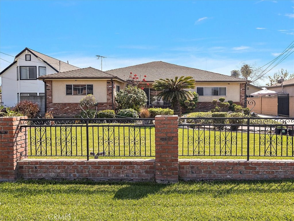 420 West Tichenor Street Compton, CA 90220 - Photo 39 of 53