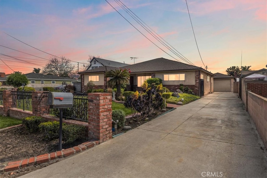 420 West Tichenor Street Compton, CA 90220 - Photo 50 of 53