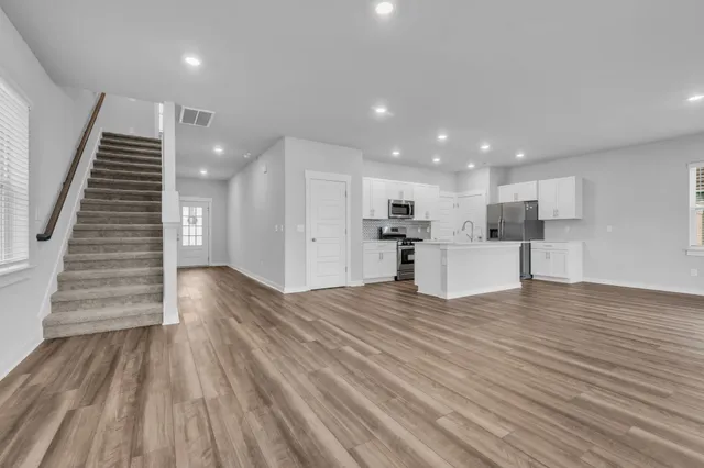 $2,500 | 1020 Baltusrol Lane, Lebanon, TN 37087