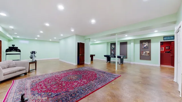 $1,250,000 | 6909 Beckwith Road, Morton Grove, IL 60053