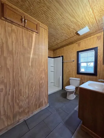 $950 | 302 Carson Circle, Gun Barrel City, TX 75156