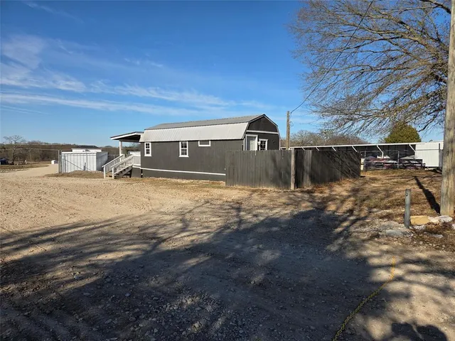 $950 | 302 Carson Circle, Gun Barrel City, TX 75156
