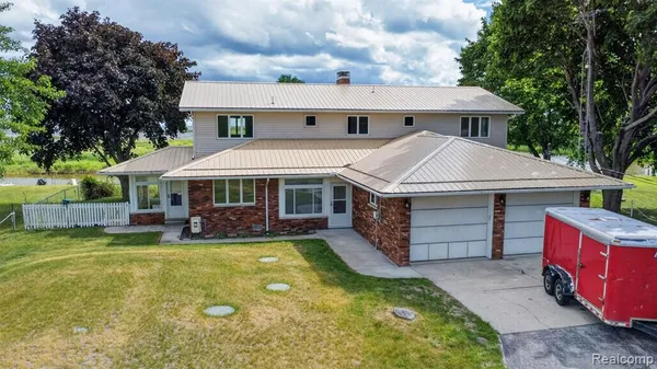 $475,000 | 2216 Bay Ridge Drive, Au Gres, MI 48703