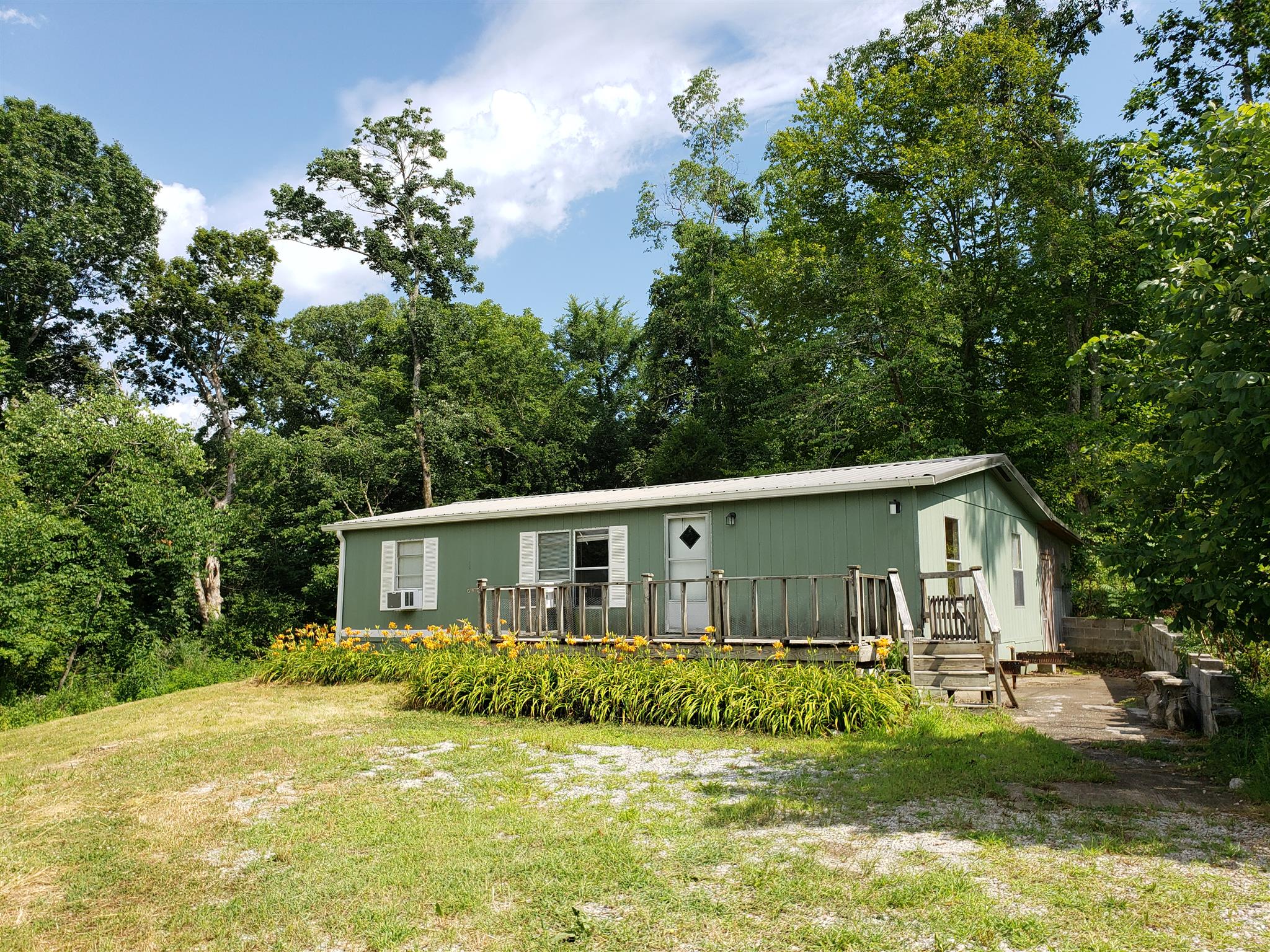 217 Trinity Hill Road Pulaski, TN 38478 - Photo 1 of 15 Gallery Image 1
