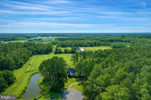 $1,299,900 | 6 Cinderberry Court, Georgetown, DE 19947