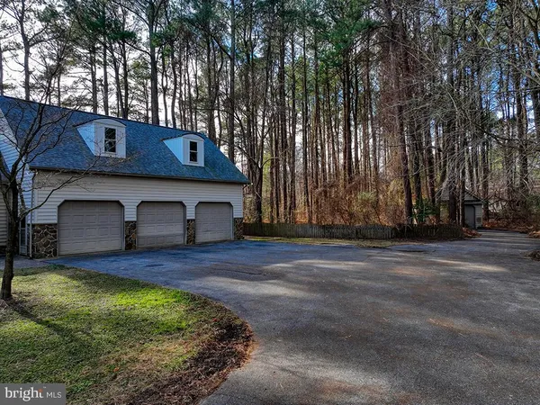 $1,299,900 | 6 Cinderberry Court, Georgetown, DE 19947