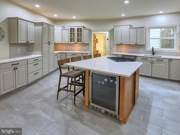 a view of a sign board