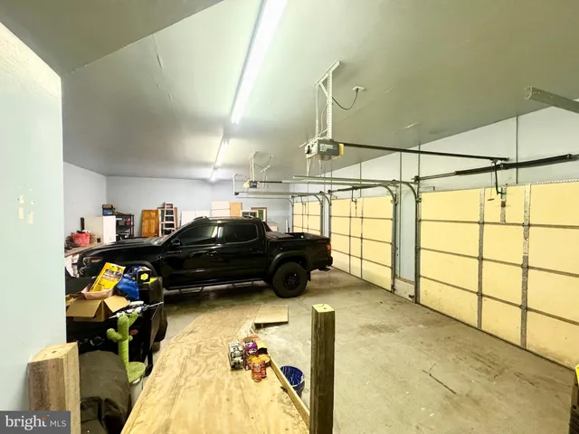 $1,299,900 | 6 Cinderberry Court, Georgetown, DE 19947