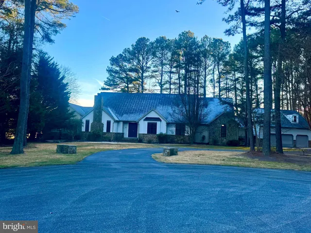 $1,299,900 | 6 Cinderberry Court, Georgetown, DE 19947