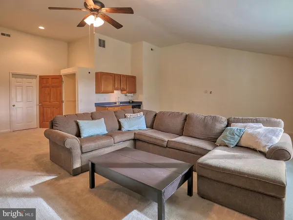 $1,299,900 | 6 Cinderberry Court, Georgetown, DE 19947