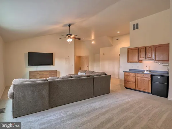 $1,299,900 | 6 Cinderberry Court, Georgetown, DE 19947