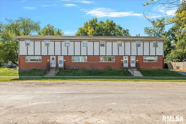 $419,000 | 430 Keys Avenue, Springfield, IL 62702