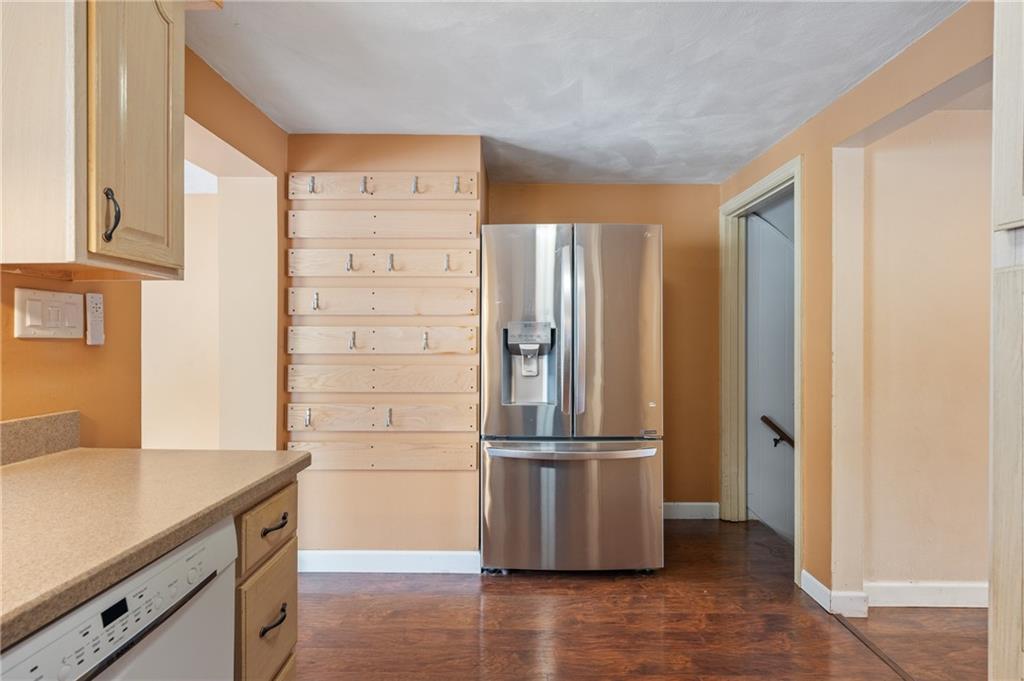 4706 East Willock Road Pittsburgh, PA 15227 - Photo 11 of 29