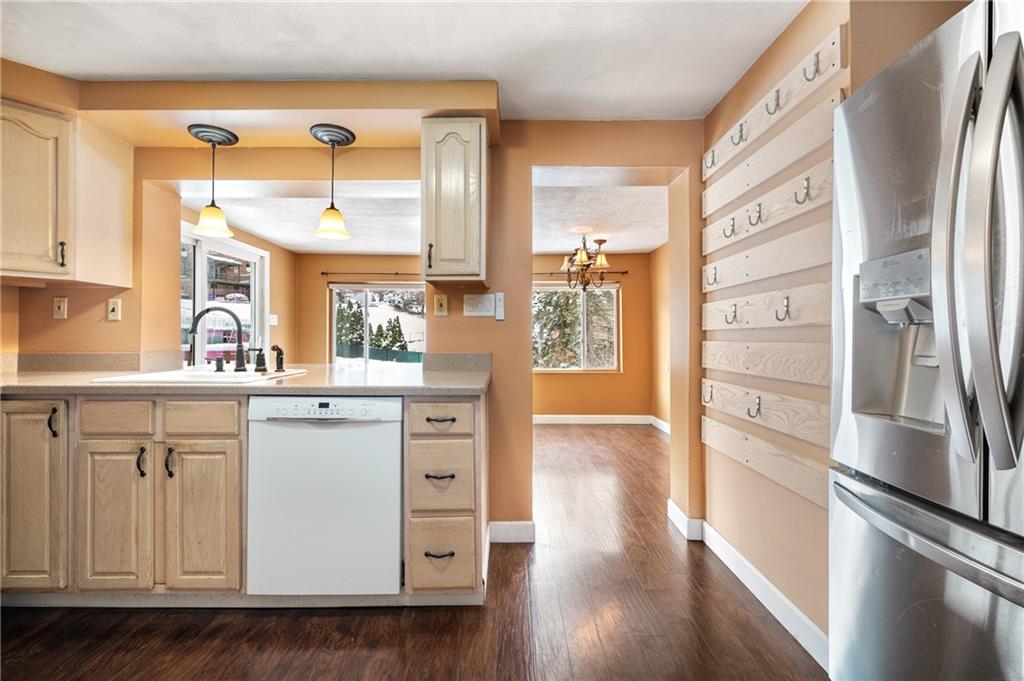 4706 East Willock Road Pittsburgh, PA 15227 - Photo 9 of 29