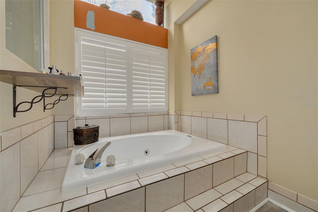 7151 Red Oak Loop New Port Richey, FL 34654 - Photo 21 of 36 Gallery Image 21
