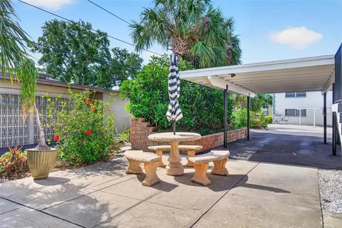 $385,000 | 1065 Eden Isle Boulevard Northeast, Unit 2, St. Petersburg, FL 33704