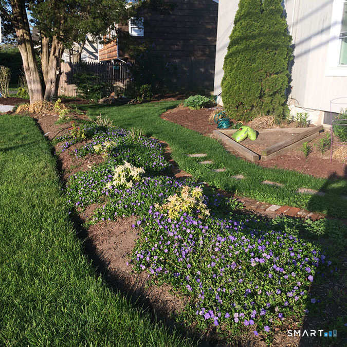 510 Reef Road Fairfield, CT 06824 - Photo 27 of 31 a view of a garden