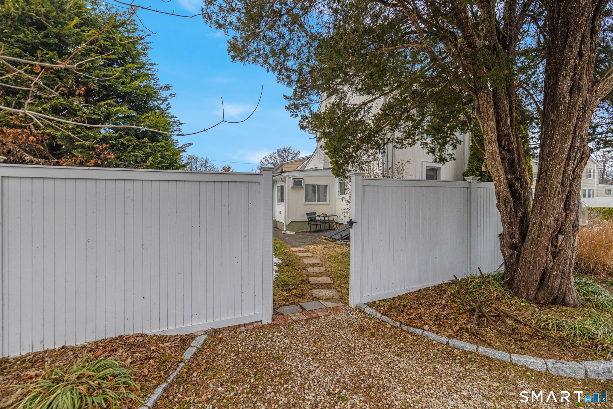 510 Reef Road Fairfield, CT 06824 - Photo 29 of 31 a view of a house with a tree