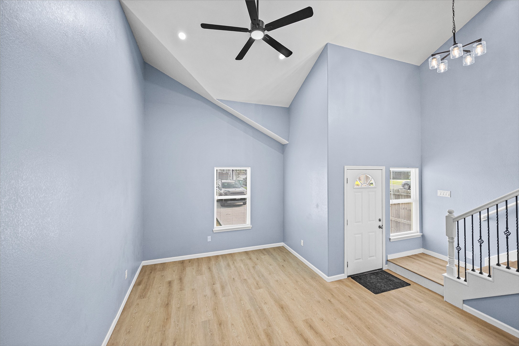 331 Tite Street, Unit B Houston, TX 77029 - Photo 8 of 26 Gallery Image 8