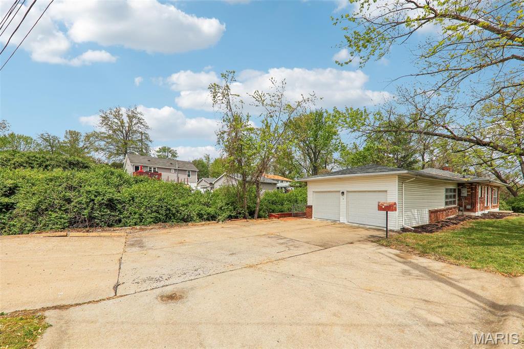 10699 Tesson Ferry Road St. Louis, MO 63123 - Photo 33 of 34 Gallery Image 33