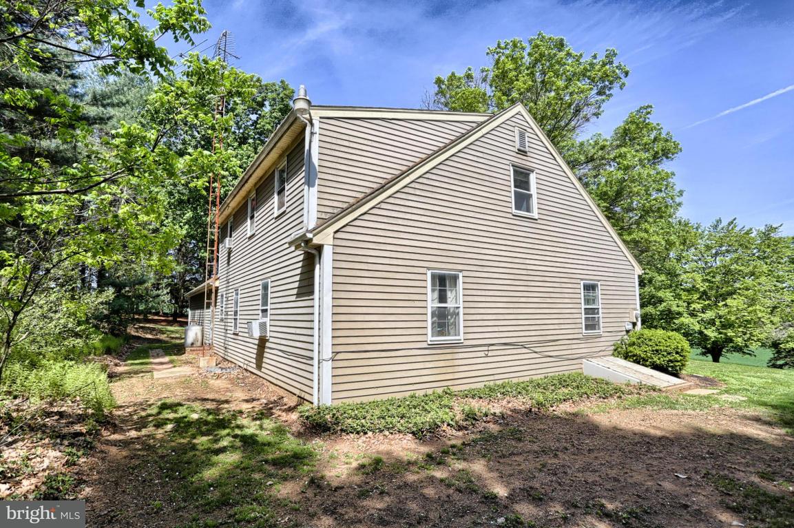 80 Run Valley Road Conestoga, PA 17516 - Photo 6 of 35