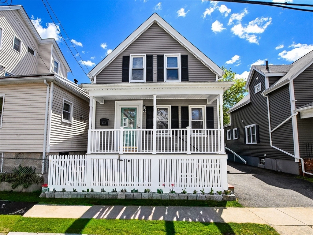 136 Field Street New Bedford, MA 02740 - Photo 1 of 28