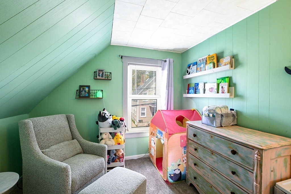 136 Field Street New Bedford, MA 02740 - Photo 15 of 28